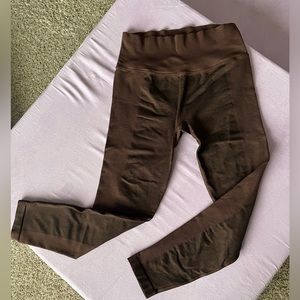 All In Motion Brown leggings, sz XL